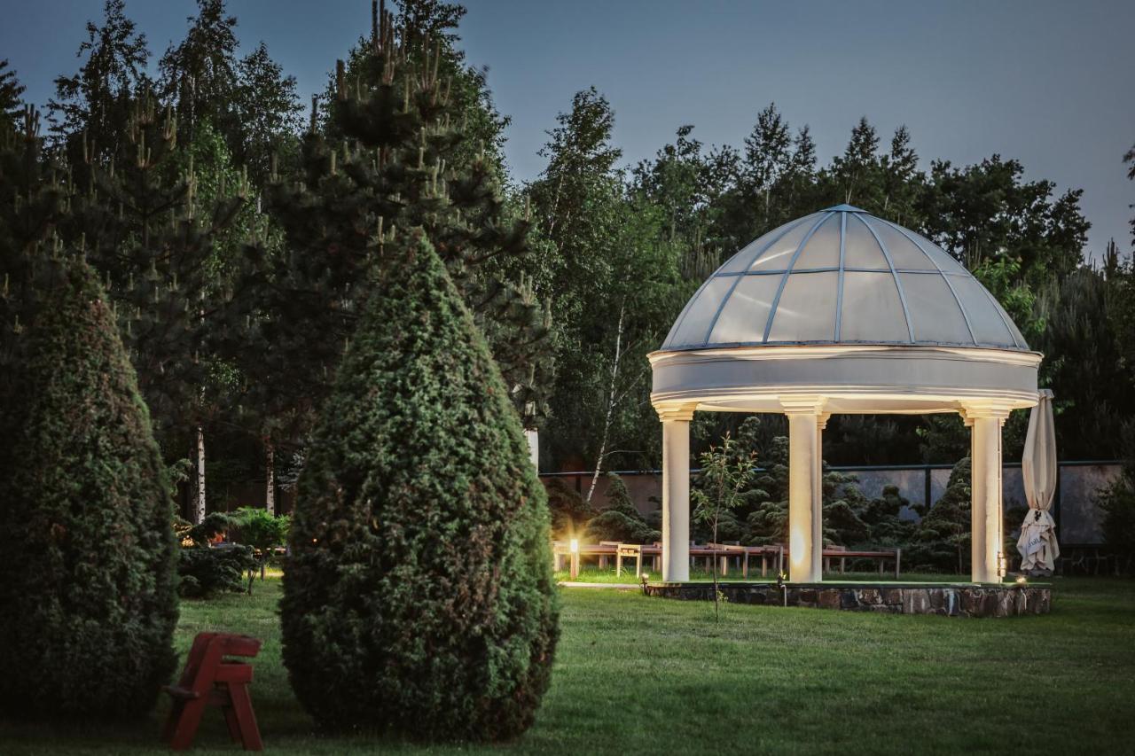 Рестпарк Рекреаційний Комплекс Poddubtsy Exterior foto