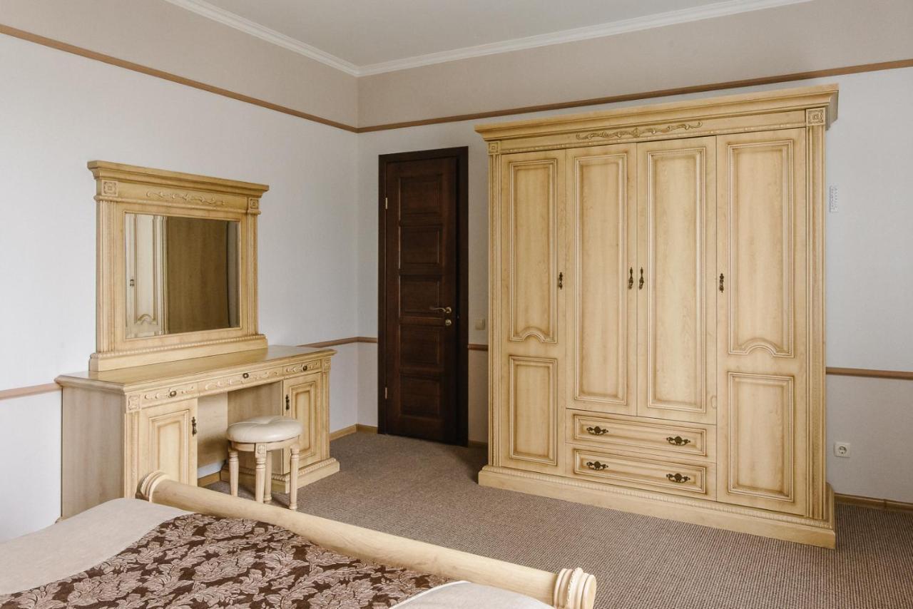 Рестпарк Рекреаційний Комплекс Poddubtsy Exterior foto