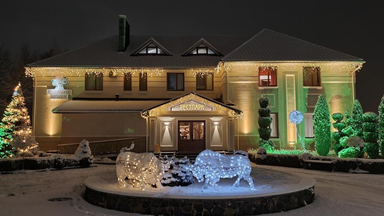 Рестпарк Рекреаційний Комплекс Poddubtsy Exterior foto